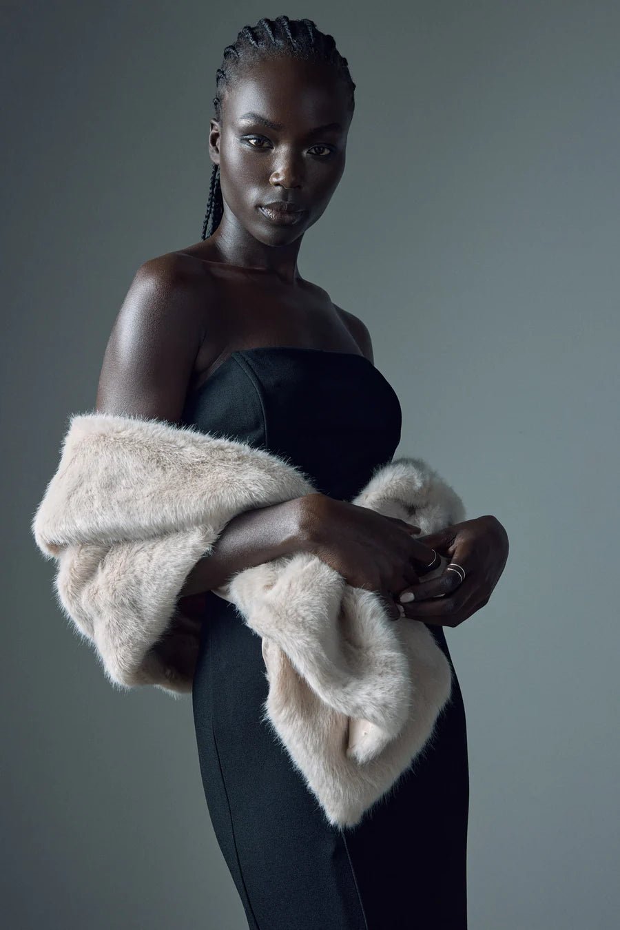 UNREAL FUR CHAMPAGNE WRAP - NUDE photo 2