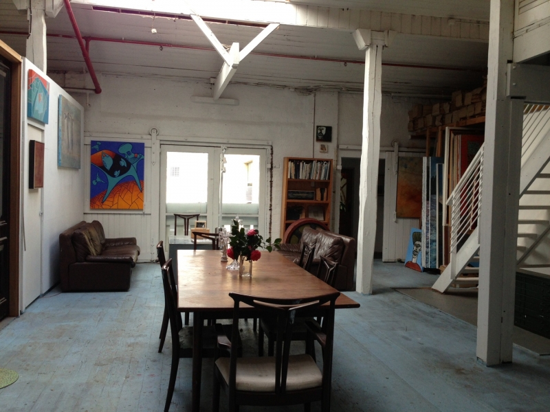 Gallery 550 photo 6