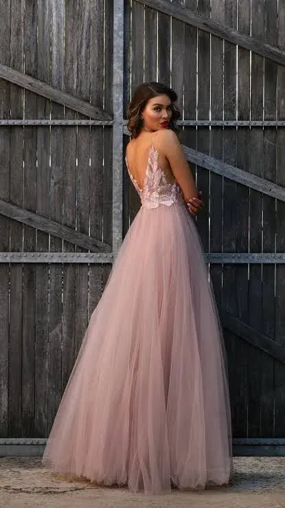 Jadore Odette Gown Blush Size 8 photo 2