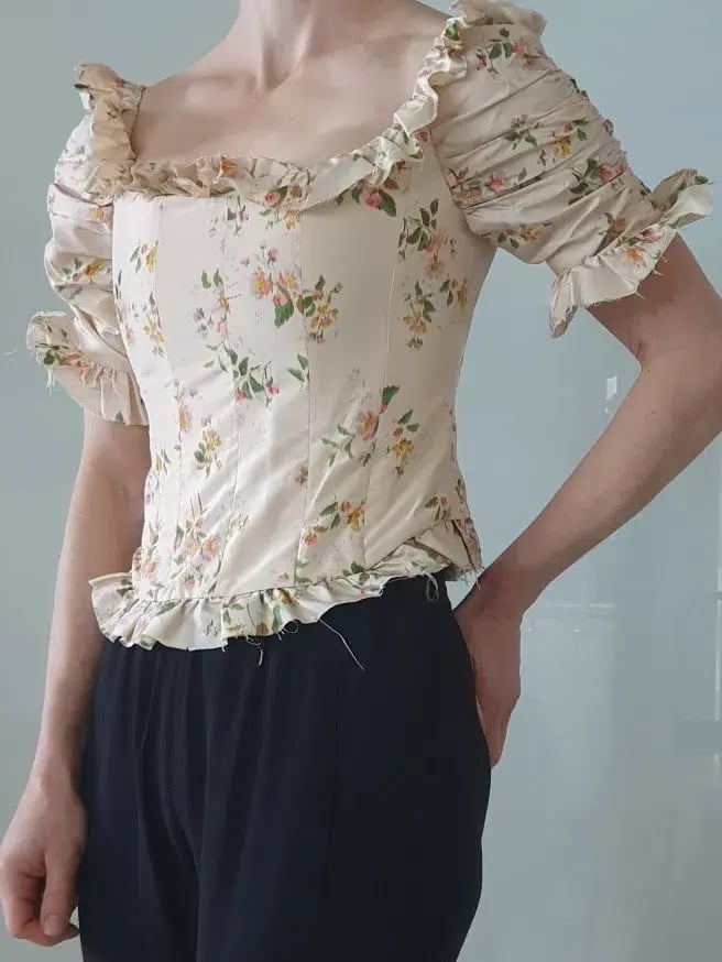 Brock Collection Tao Top Floral Size 6 photo 2