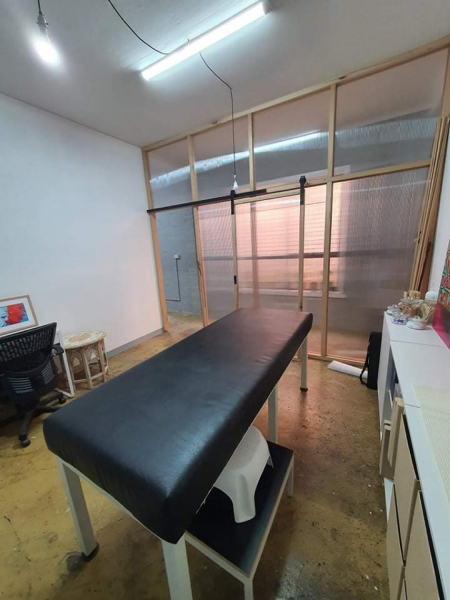 Hope street / private studio in shared space photo 2