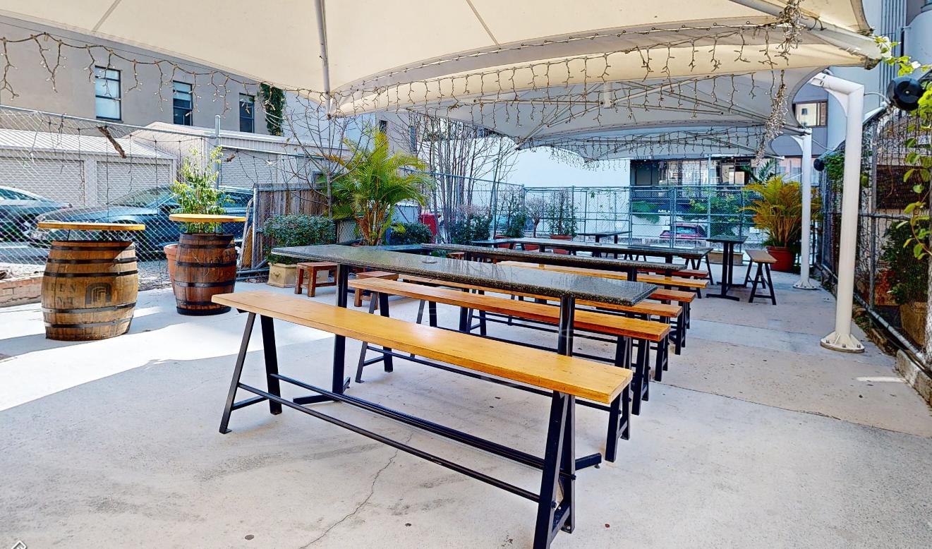 The Garage Bar at Pig ‘N’ Whistle - Brunswick Street photo 5