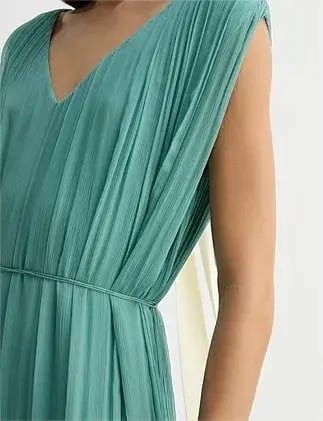 Willow Etienne Dress Size 12/L photo 4