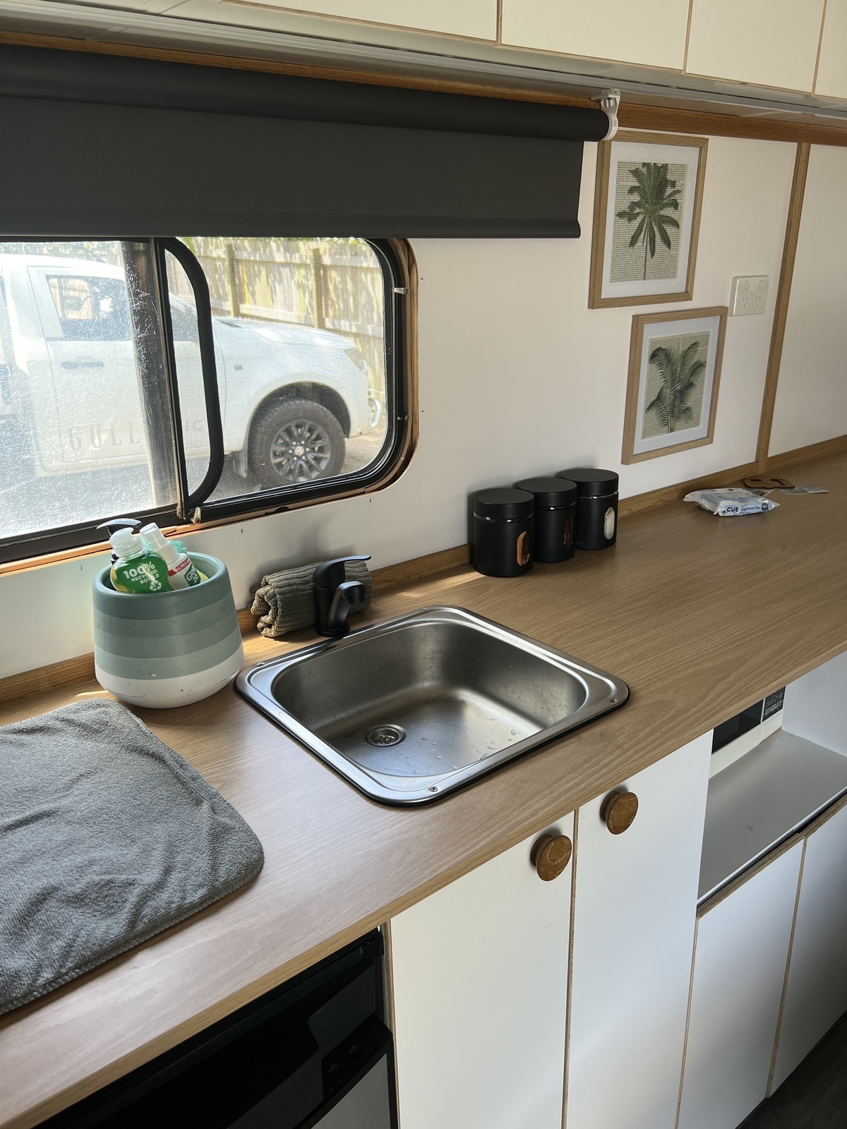 Hire 'Joie' for a relaxing Caravan experience photo 11