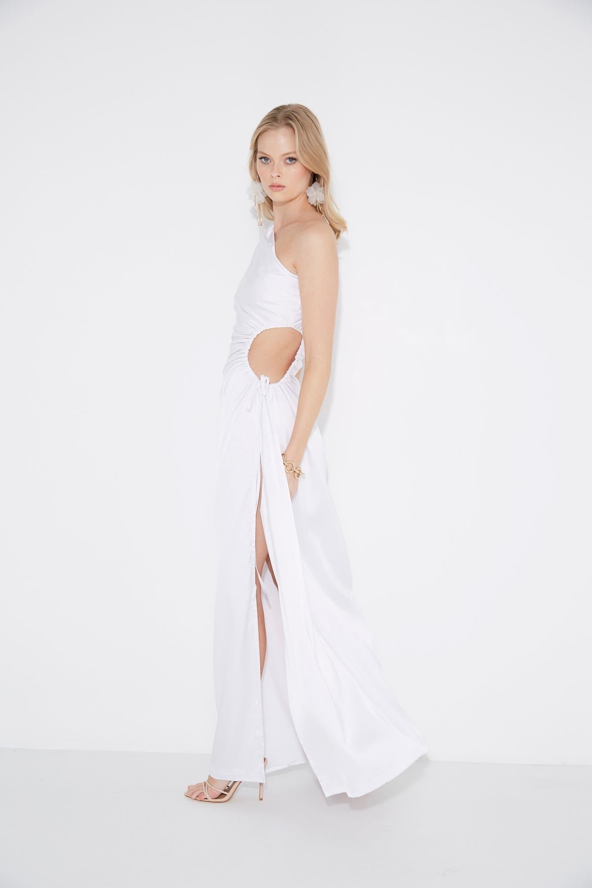 SONYA NOUR WHITE MAXI DRESS - WHITE photo 16