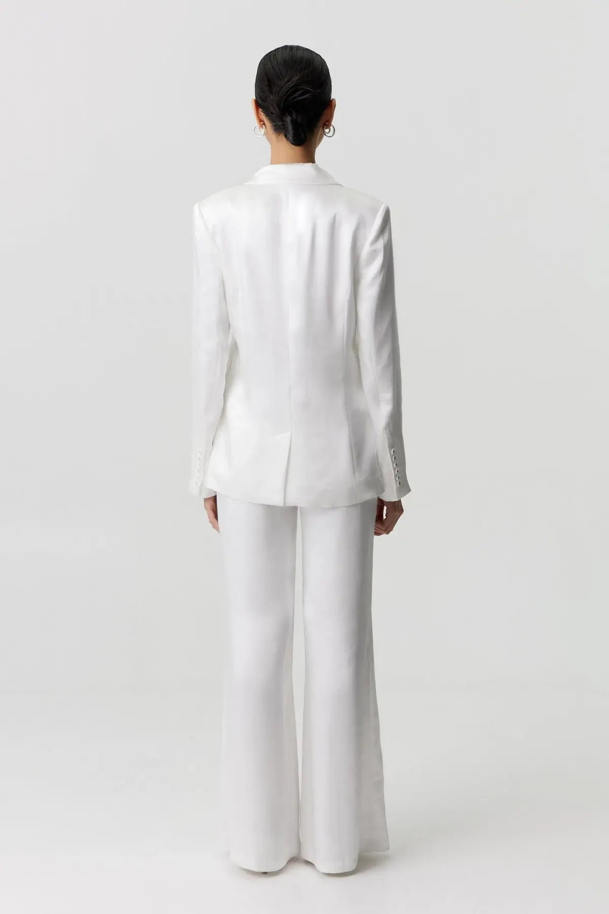 Third Form Satin Tailored Two-Piece Suit White Size 8 photo 3