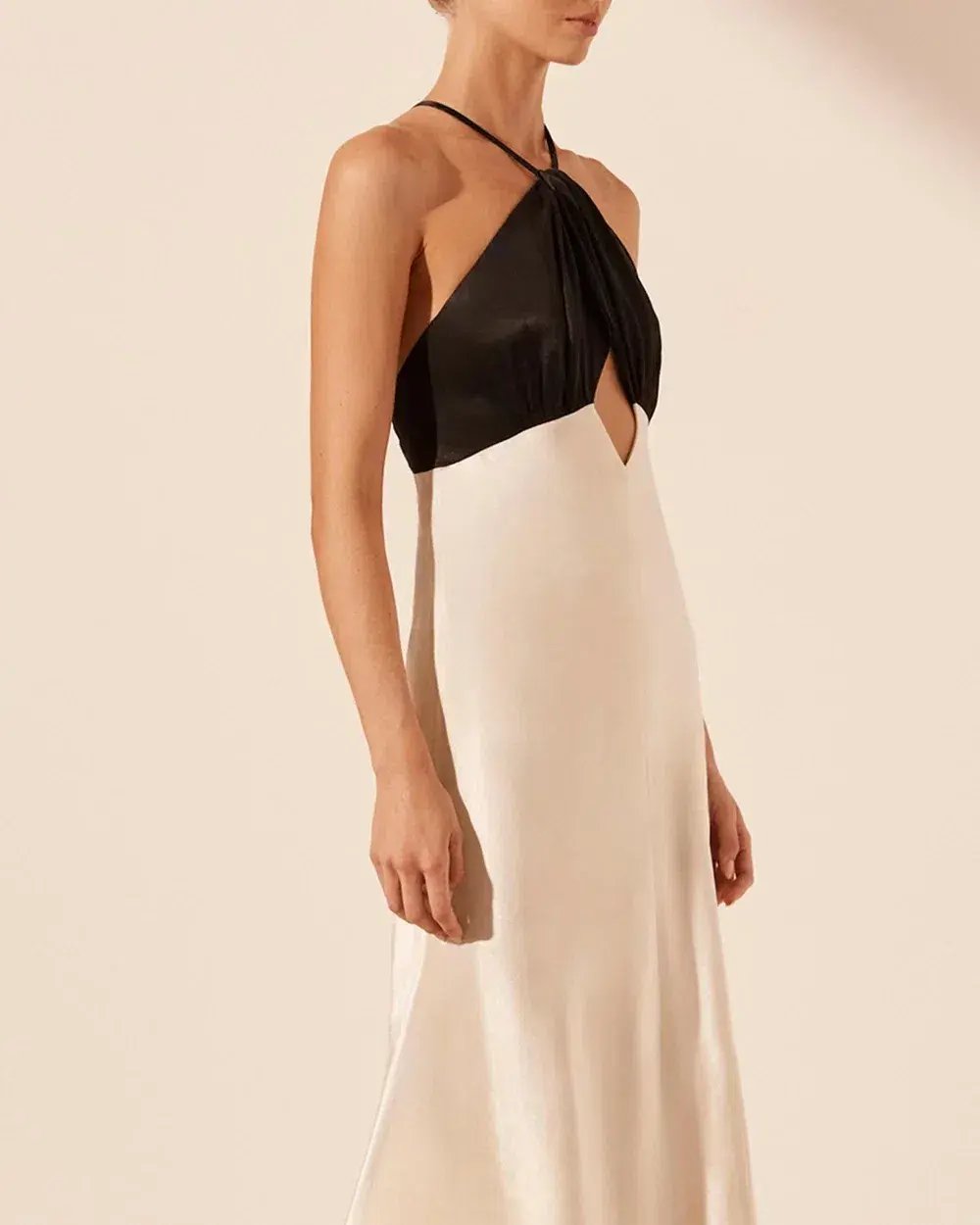 Shona Joy Black and White Lino Cross Back Halter Maxi Dress Size AU 10 photo 4
