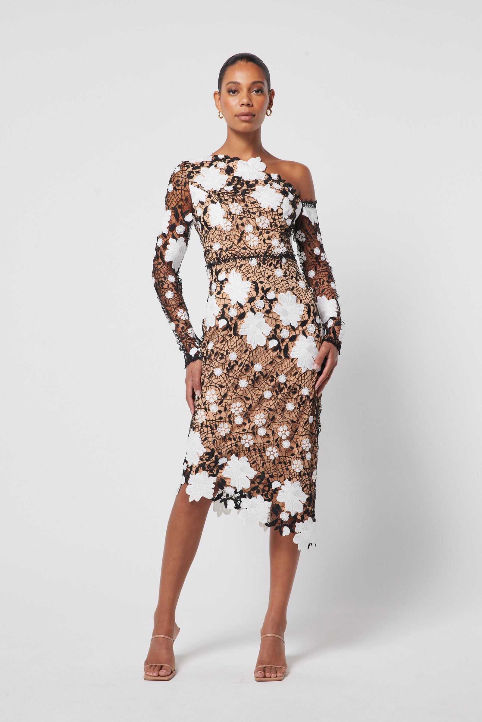 ELLIATT PATIOS DRESS - BLACK/WHITE photo 6