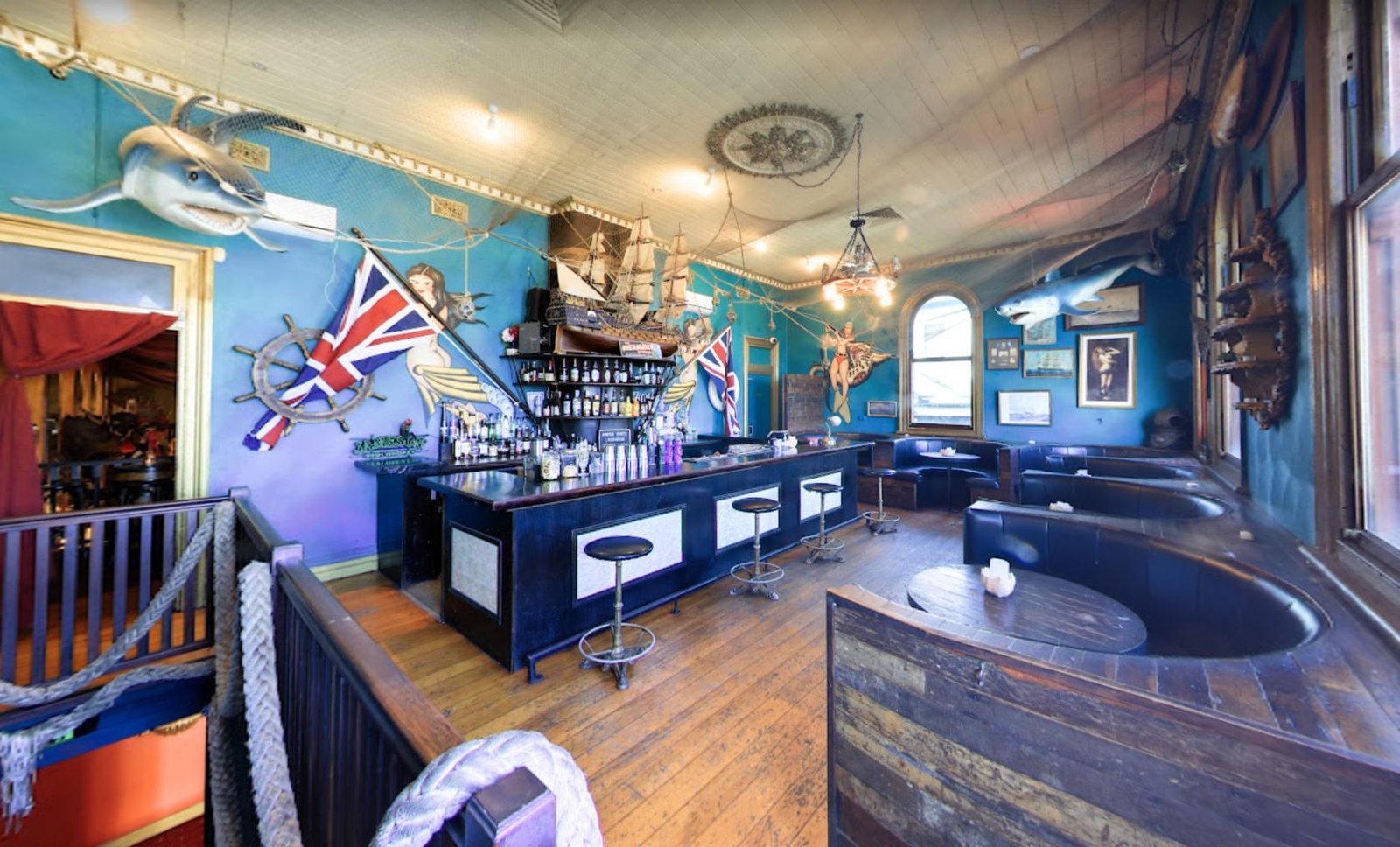 Mermaid Bar at Lefty’s Music Hall photo 3