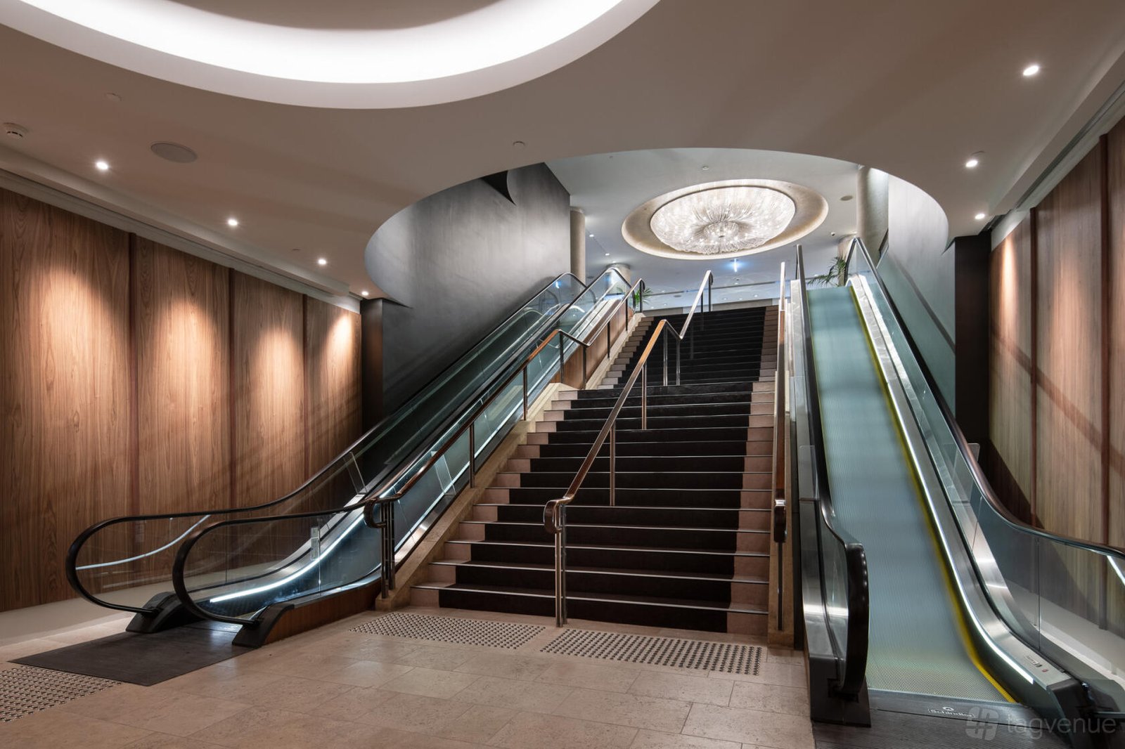 Level 3 Foyer at Sofitel Sydney Wentworth photo 2