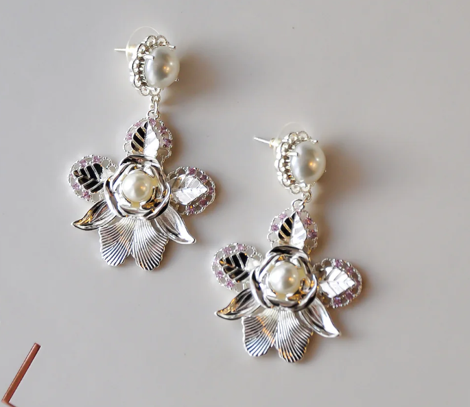 Ashlee Lauren Silver Sofia Pearl Earrings photo 3