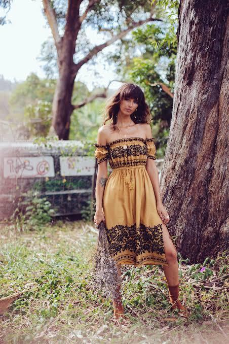 Spell & the Gypsy Collective Venus Off Shoulder Mid Dress Yellow Size 12 photo 4
