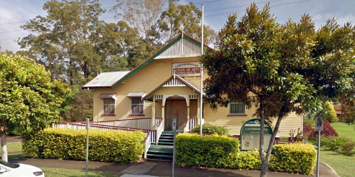 Landsborough School of the Arts Memorial Hall photo 2