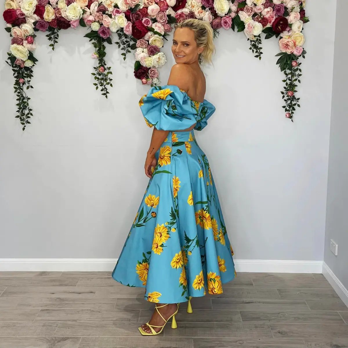 Leo and Lin Bleu Marguerite Puff Top & Maxi Skirt Set Print Size 10 photo 4