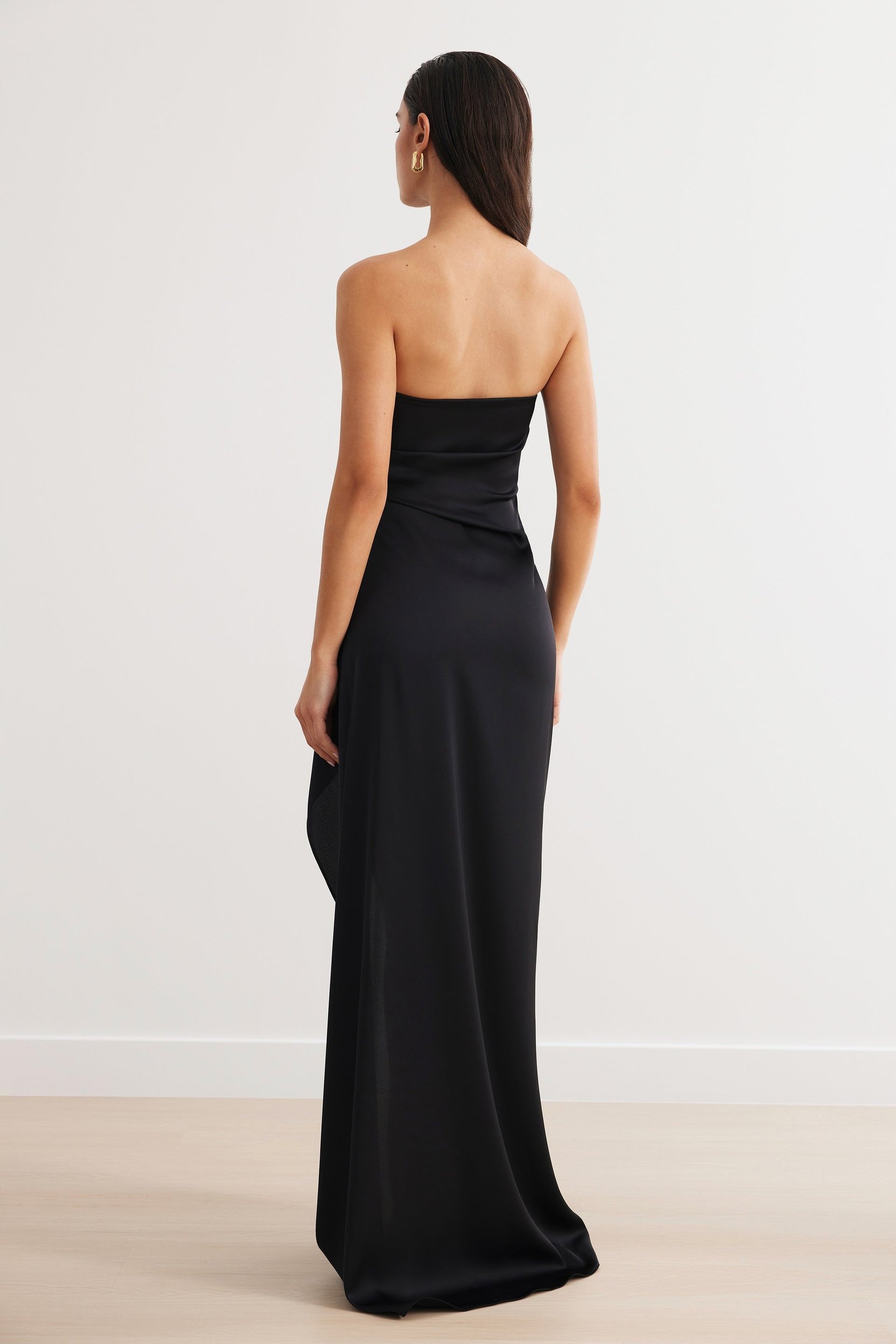 LEXI ALZIRA DRESS - BLACK photo 5