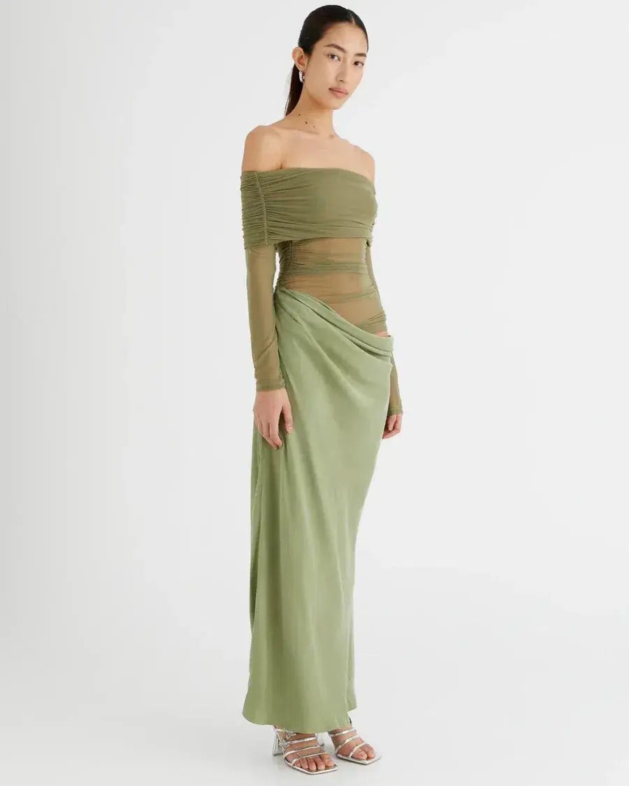 Benni Yasmin Off-Shoulder Maxi Dress Pistachio Size 8 photo 3