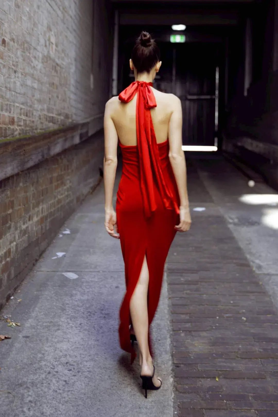 Carla Zampatti The I Love You Halter Gown Red Size 8 photo 2