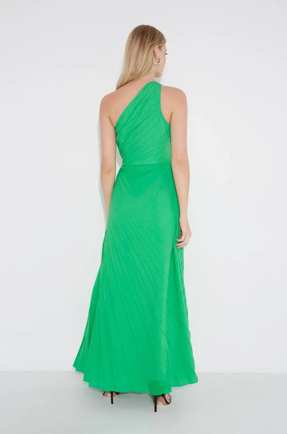 Sonya Moda Azalea Gown In Barcelona Green Size 6 photo 4