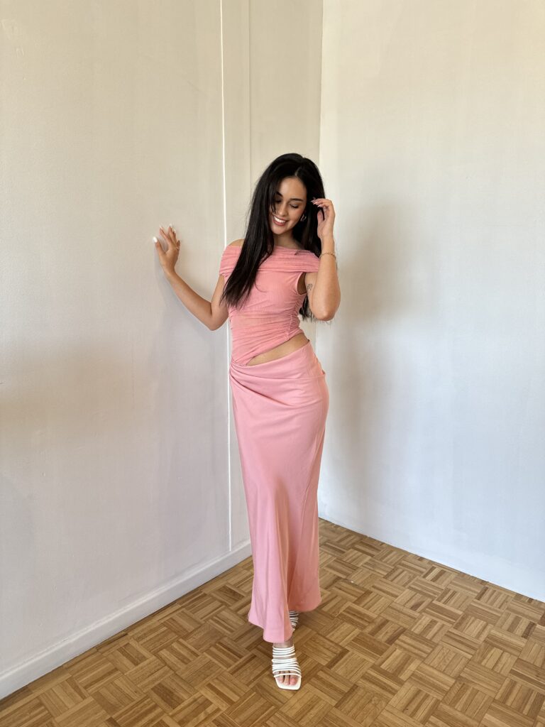 Benni Nico Off Shoulder Pink photo 2