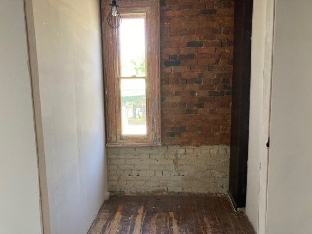 The Motley Permanant Resident Studios - Carlton photo 4