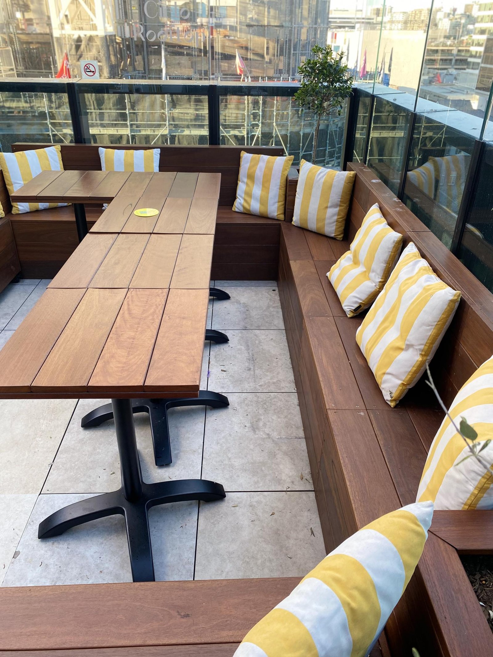 The Garden Lounge at Cielo Rooftop photo 11