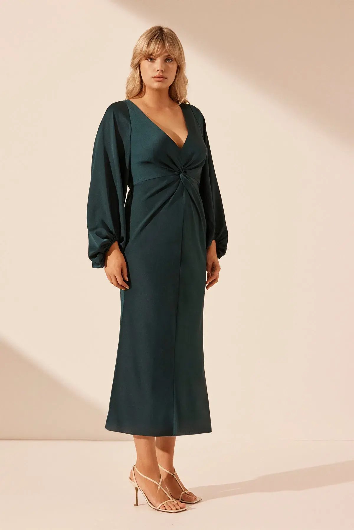 Shona Joy Luxe Balloon Sleeve Knot Front Midi Dress in Emerald Size 18 photo 2