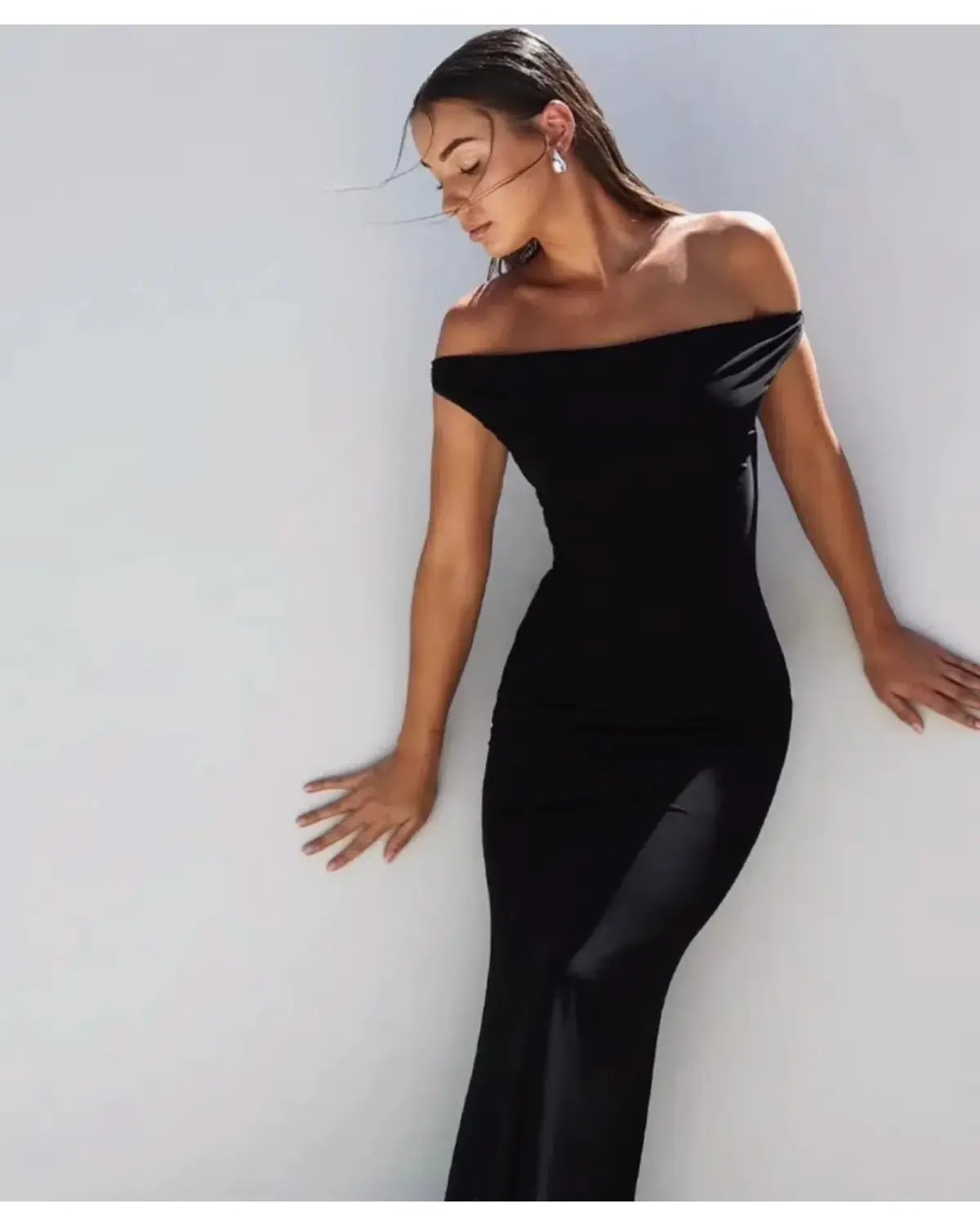 Natalie Rolt Bettina Gown In Black Size 1 / AU 8 photo 2