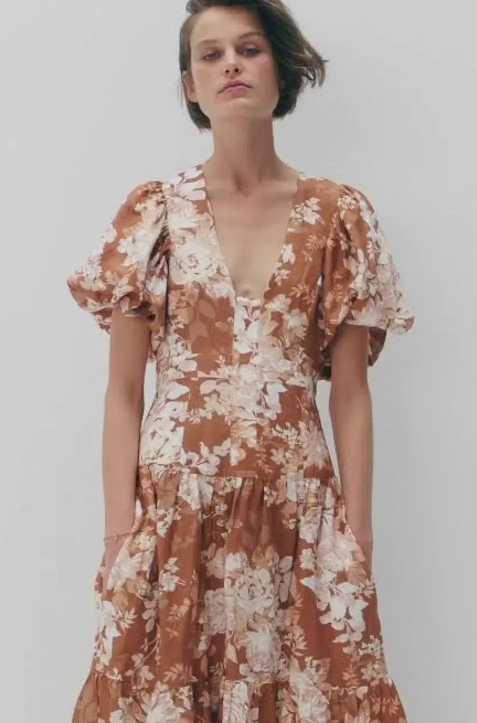 Shona Joy Capucine Linen Plunged Short Sleeve Midi Dress Almond Size 10 / M photo 5
