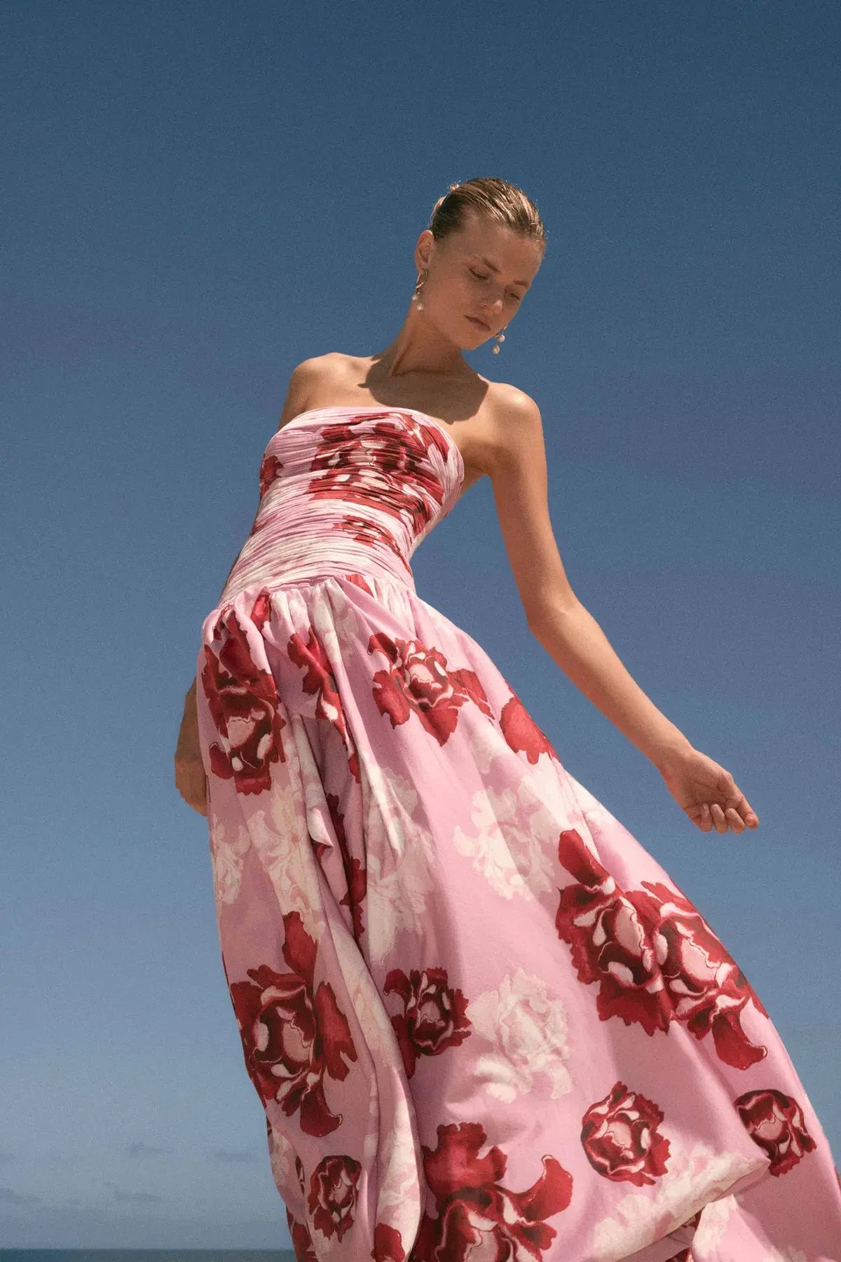 Aje Behold Maxi Dress In Pink Boldly Blooming Size AU 8 photo 5