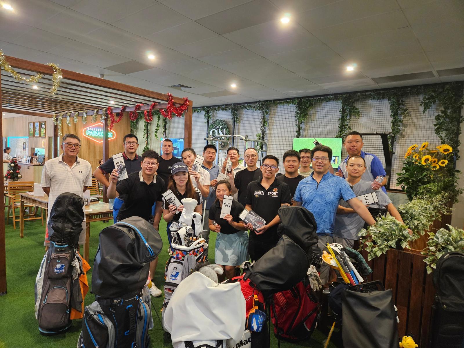 Entire Venue at Golfers Paradise photo 11