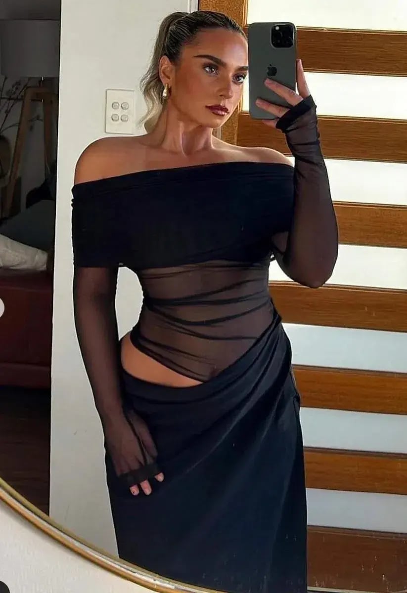 Benni Yasmin Off-Shoulder Maxi Dress Black Size 8 photo 5