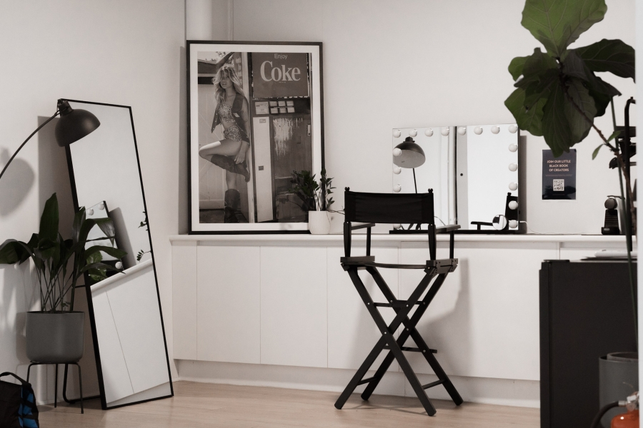 GRAVITATE Studio | Photography Studio photo 5