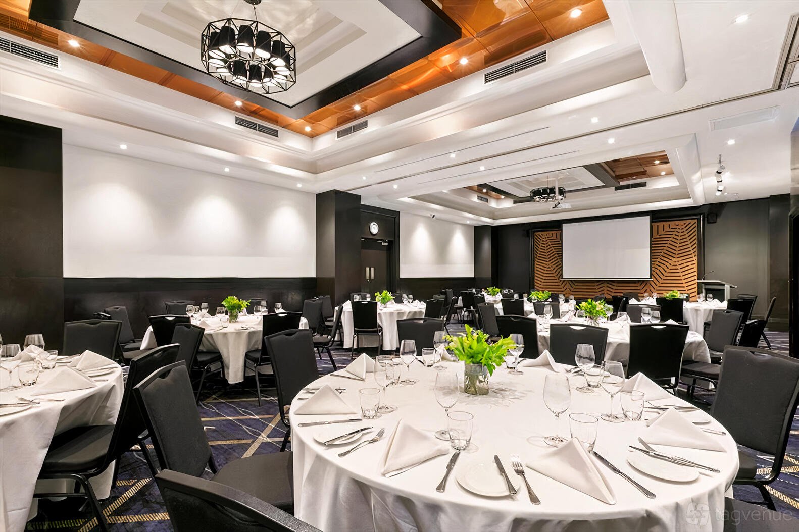 Silver Function Room at Mantra Parramatta photo 2
