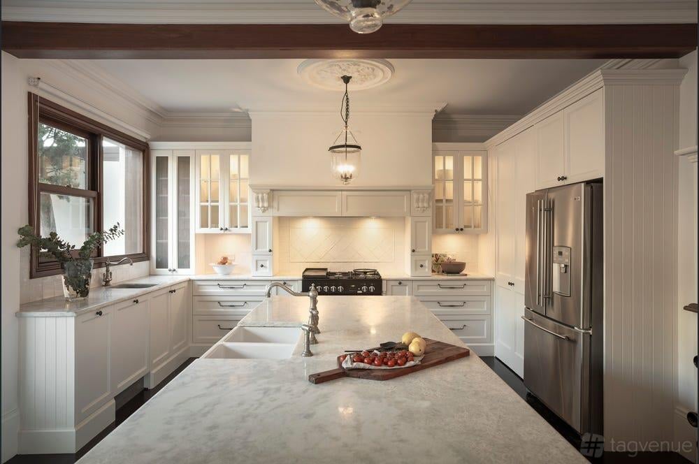 Entire Venue at Modern Luxury Home with High Ceilings photo 25