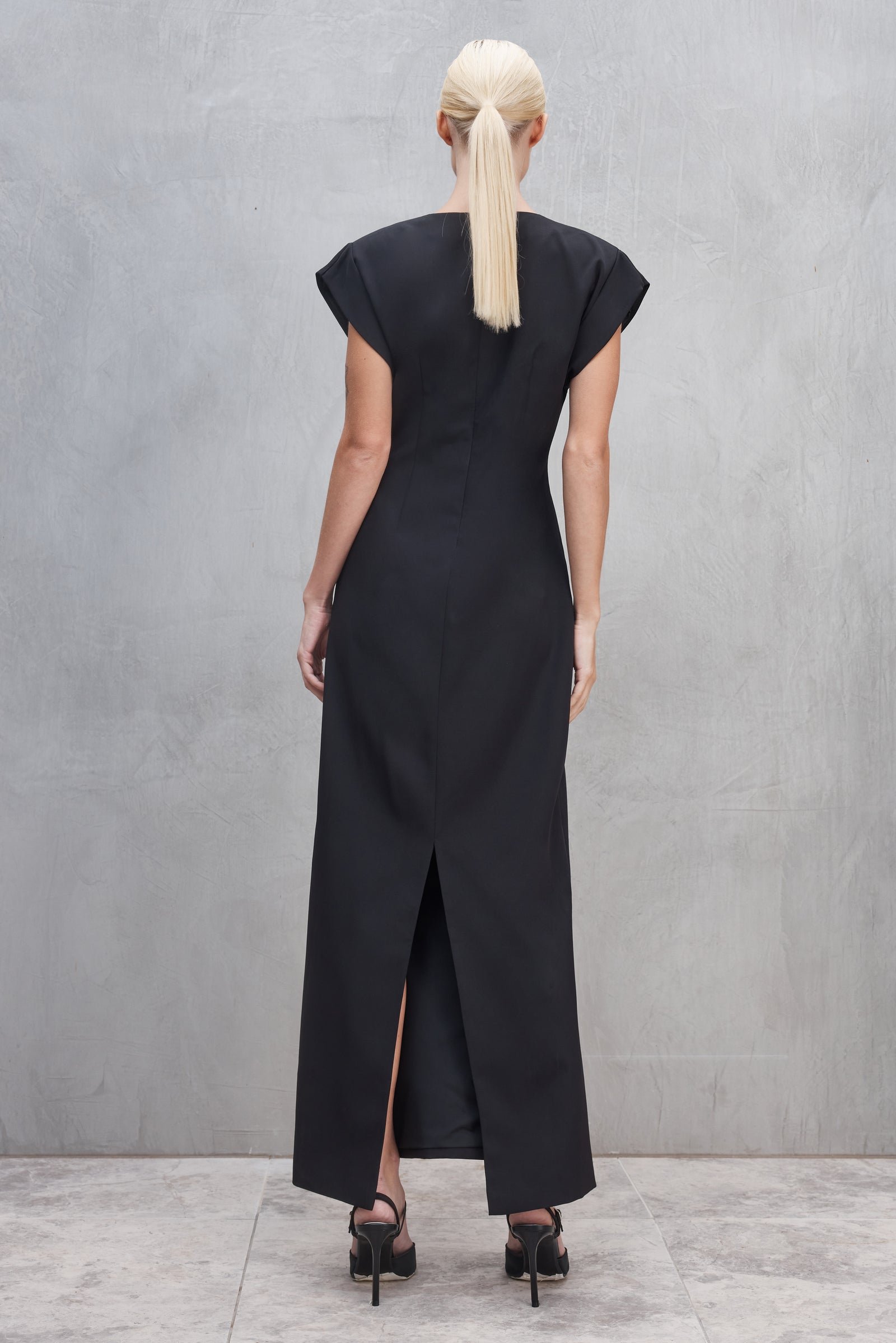 SOFIA IRINA RENEE MAXI DRESS - BLACK photo 3