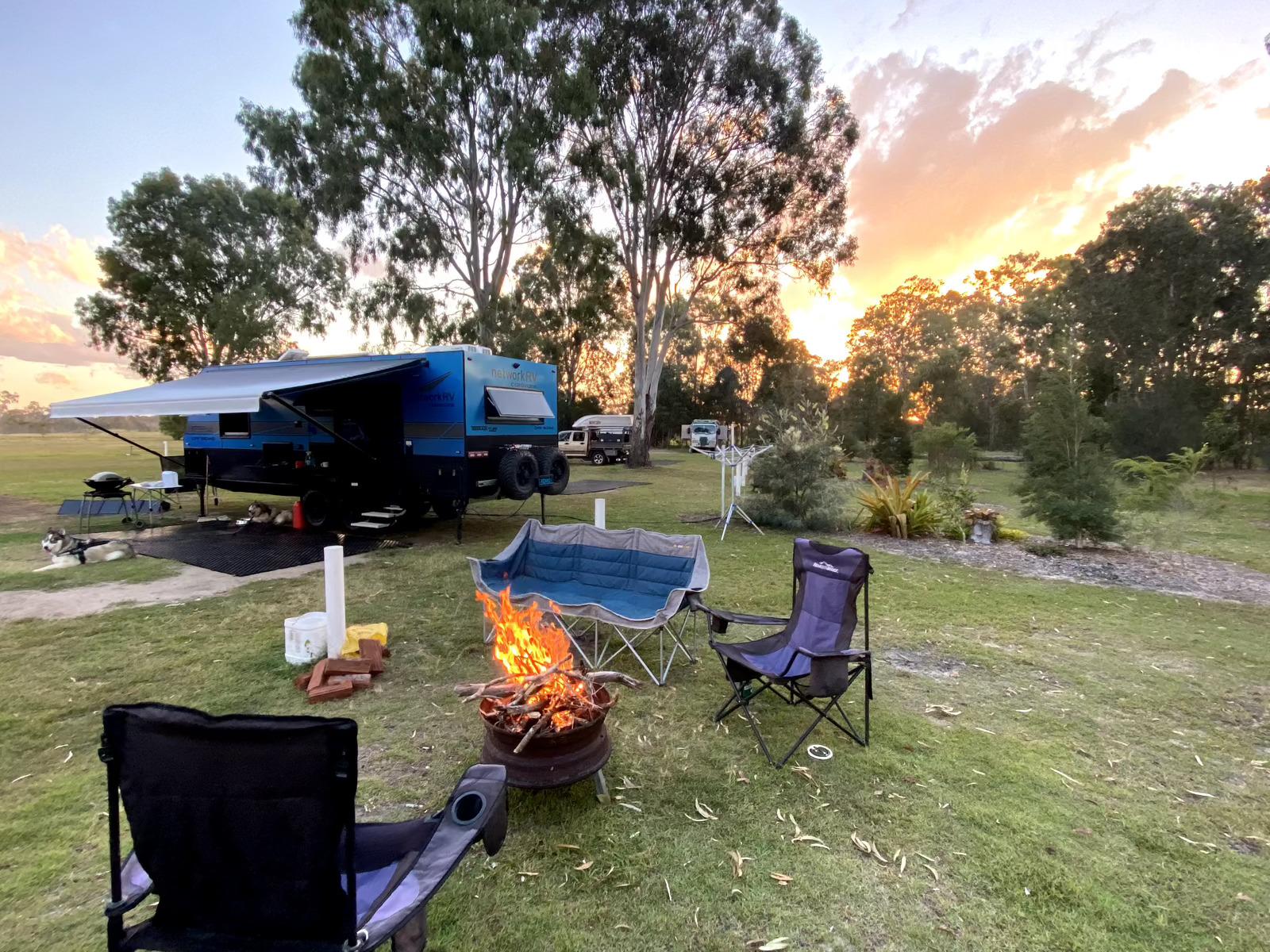 Bolo the Machine, Glamping in the Ruff photo 4