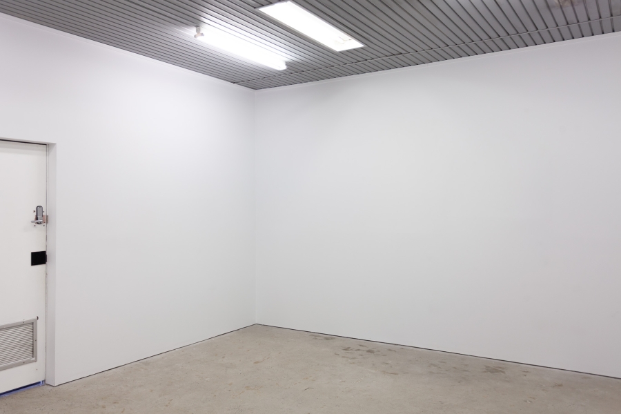Studio/Gallery/Showroom photo 2