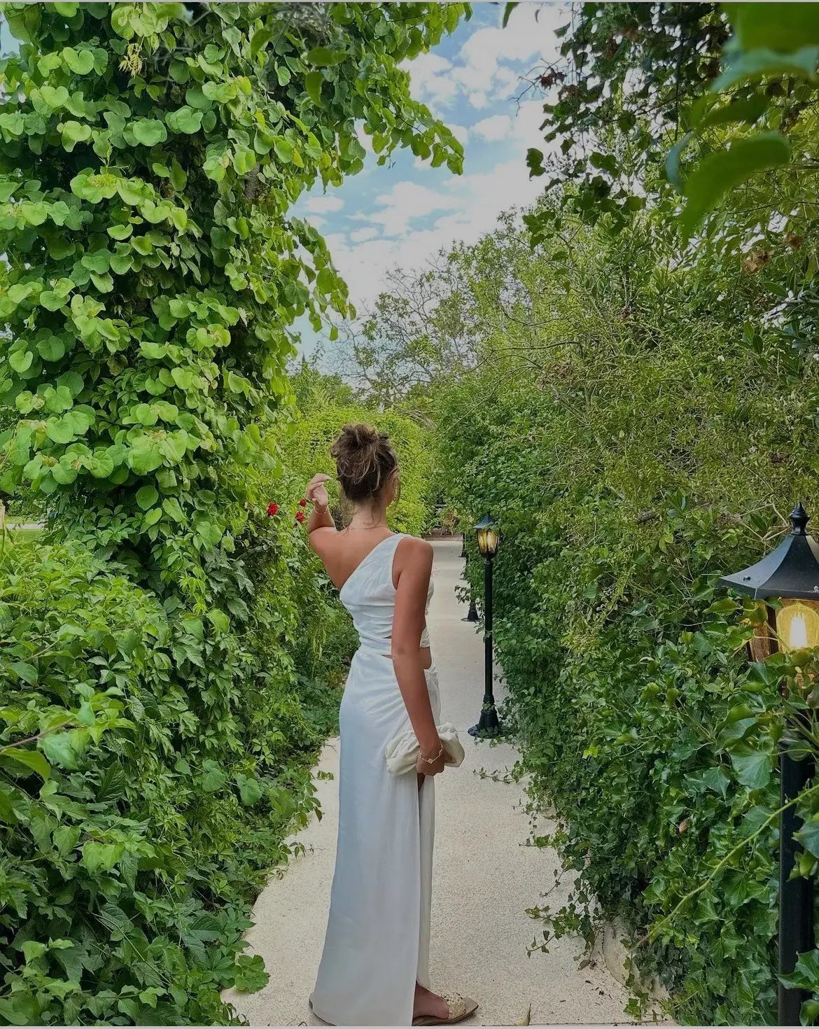 Lexi Aurea Dress White Size 6 photo 4