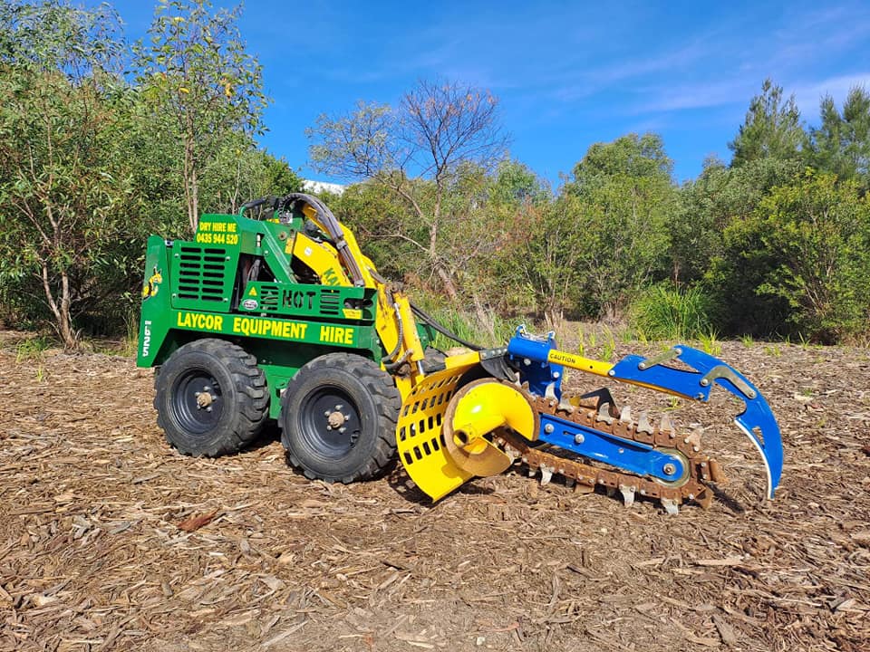 DRY HIRE RIPLEY - MINI KANGA S70 BOBCAT 1.7T EXCAVATOR KANGA KID photo 2