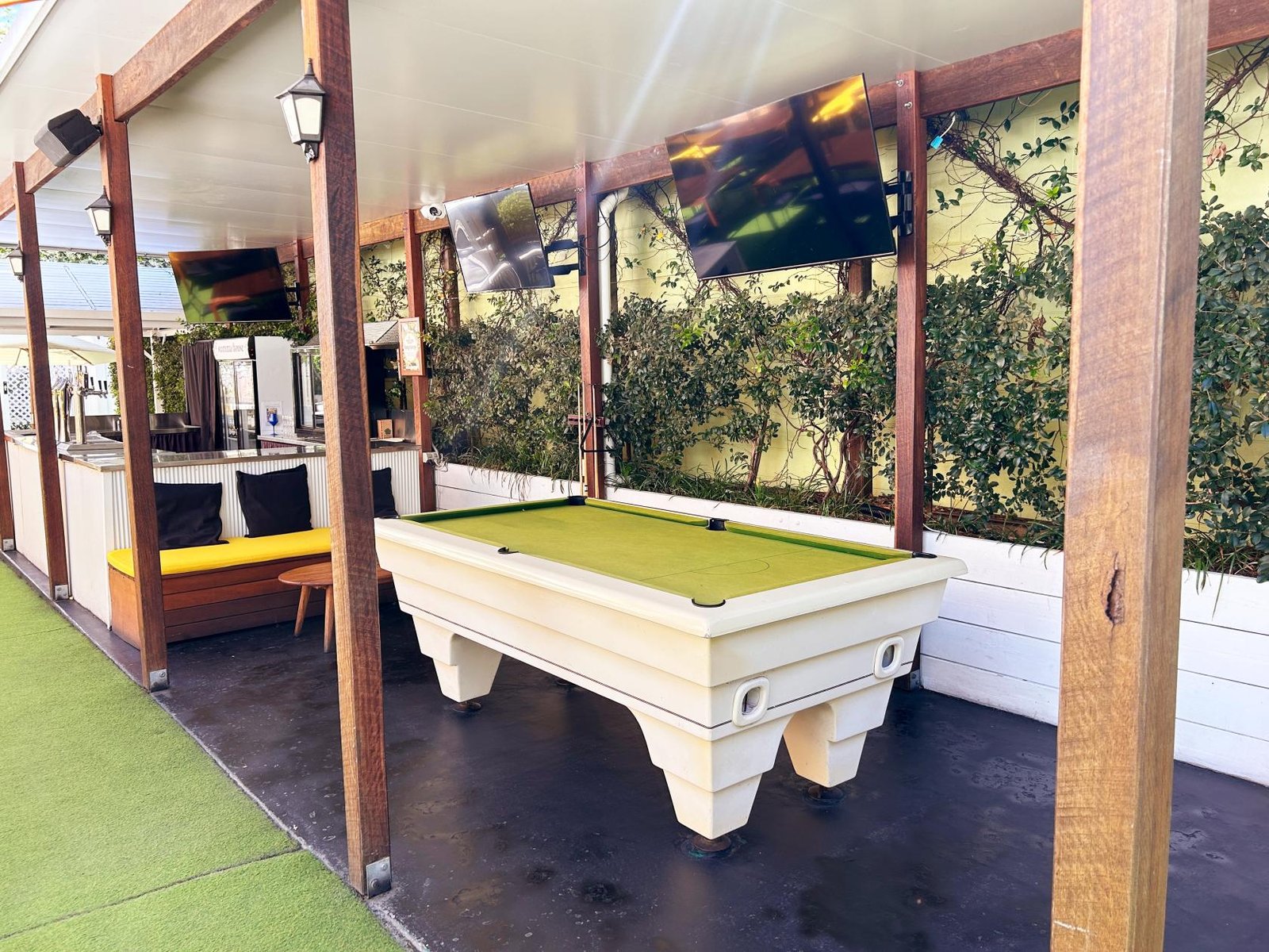 Tropicana at Summa House photo 10