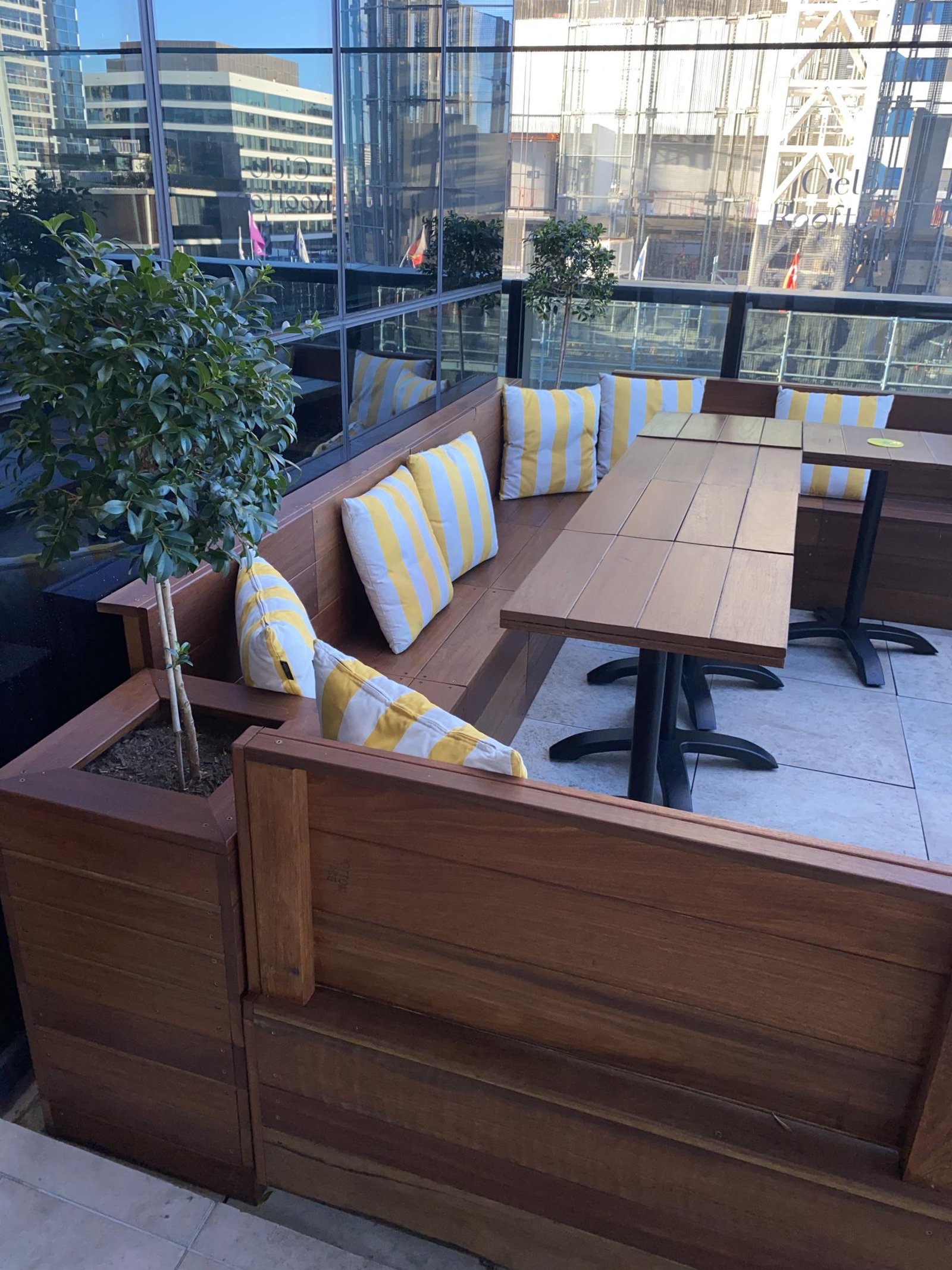 The Garden Lounge at Cielo Rooftop photo 8
