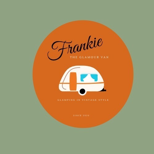 Frankie the glamour van photo 9