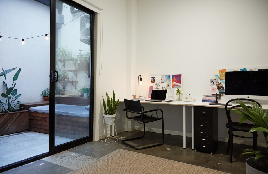 Studio Northcote Desk Space with Tropical Oasis photo 2