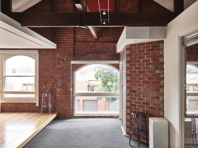 Studio access and storage at Brick & Beam studio photo 4