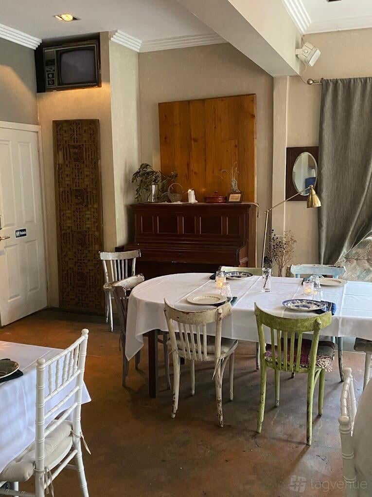 Inside Dining Space at House Bar&Bistrot photo 19
