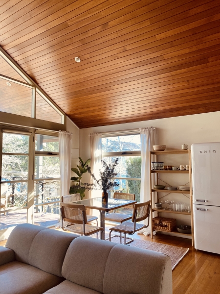 Light filled A-frame cabin for photoshoots photo 3