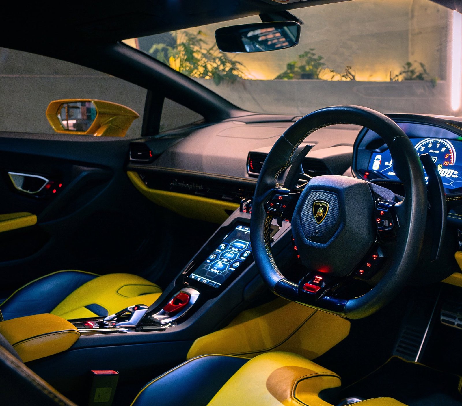 Lamborghini Huracan EVO photo 3