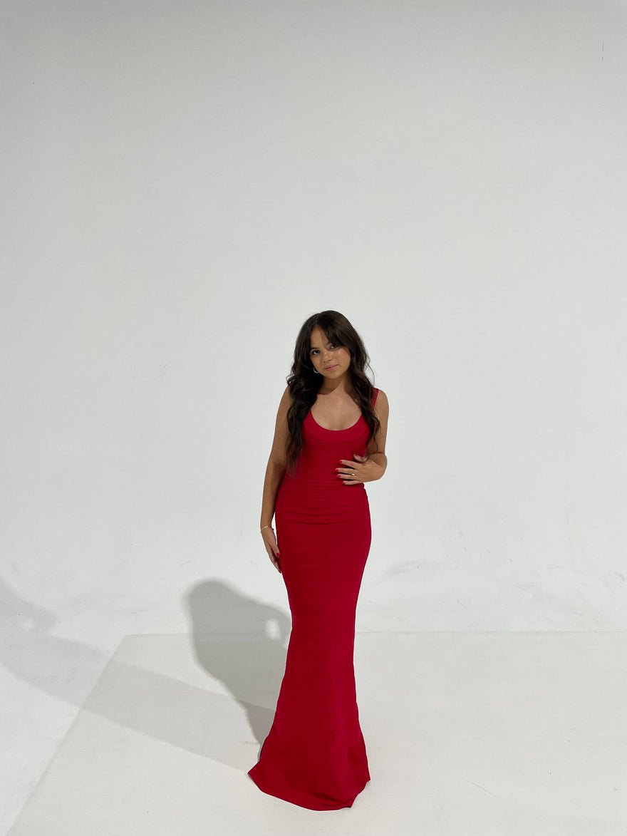 Hervé Léger Ellen Bandage Gown in Red photo 4