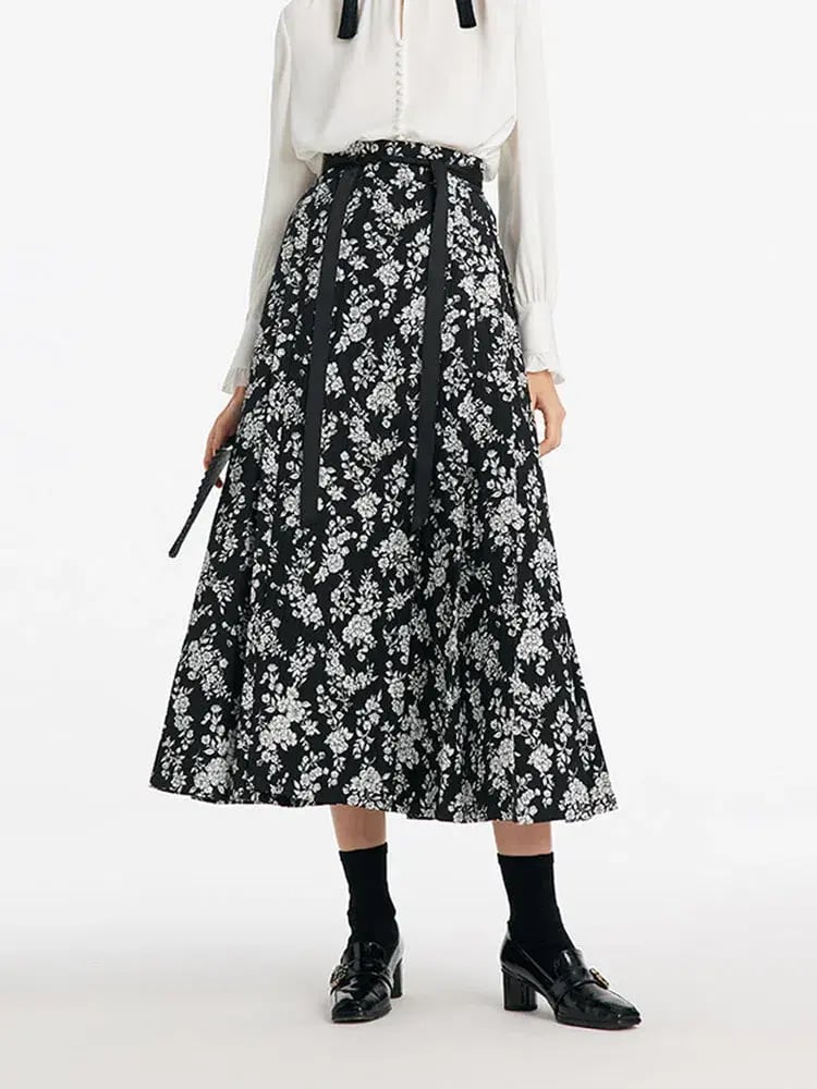 Camellia Jacquard Pleated Women Mamianqun With Bottomed Skirt photo 3