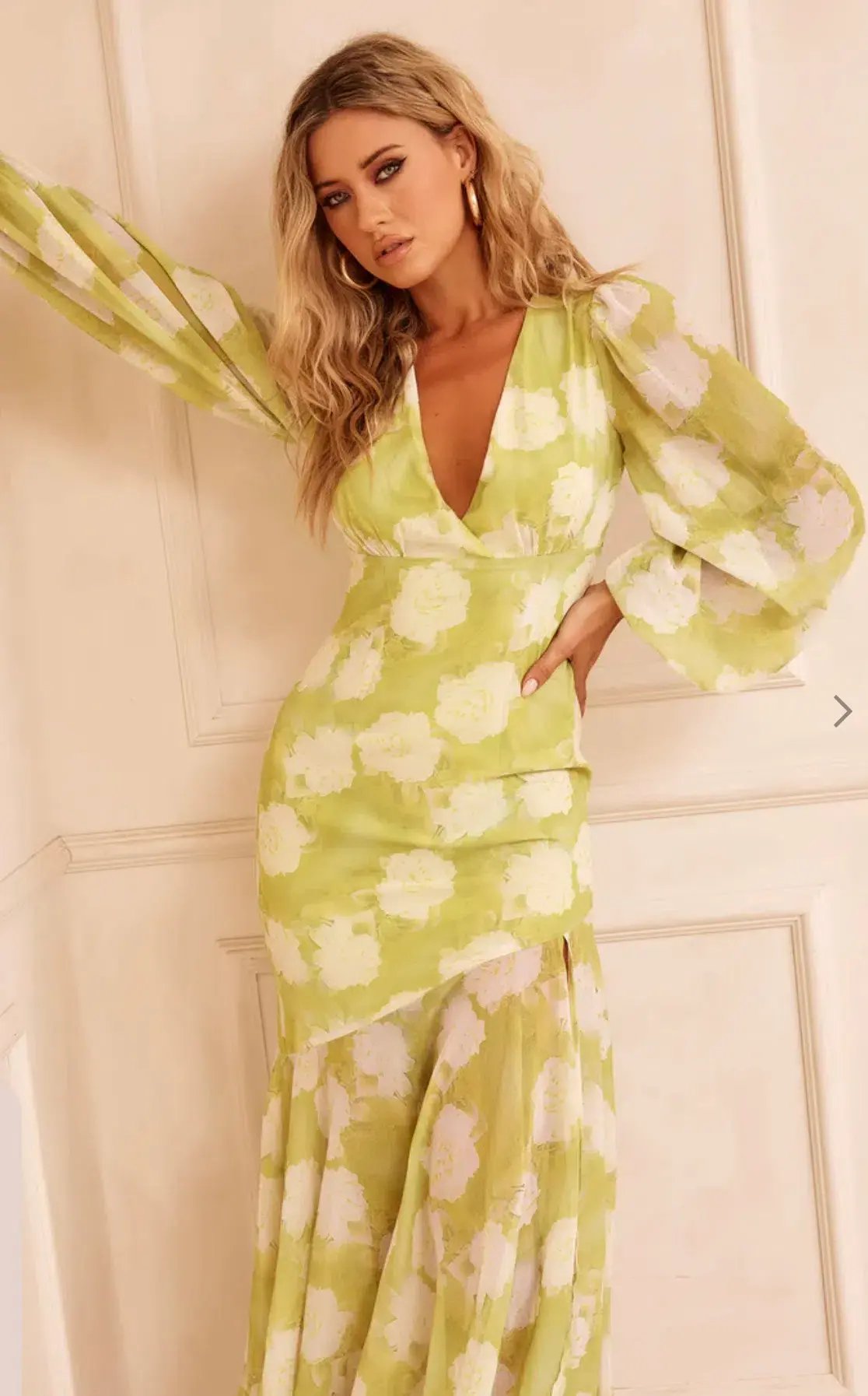 Sage & Paige Formation Midi Dress Lime photo 2